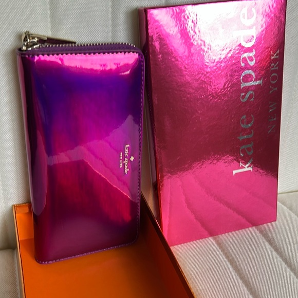 NIB Kate Spade Holographic Rainer Lane Lacy Wallet in Baja...